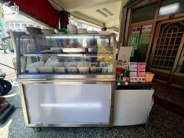 ▲▼苓雅無名麵店。（圖／部落客姊妹淘授權提供）