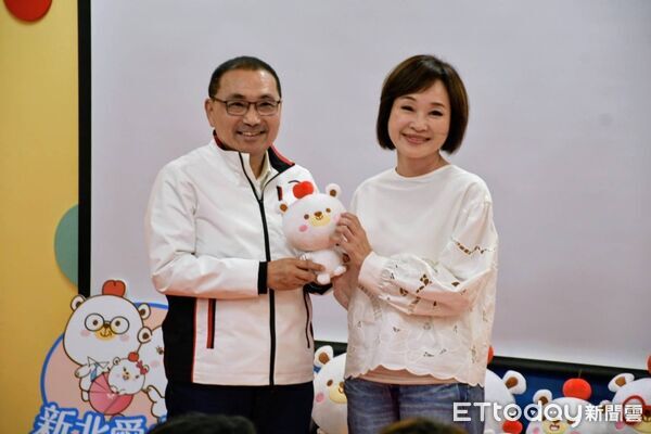 ▲▼柯志恩率高雄隊取經「新北經驗」　侯友宜讚她最敢扛責任。（圖／記者賴文萱翻攝）