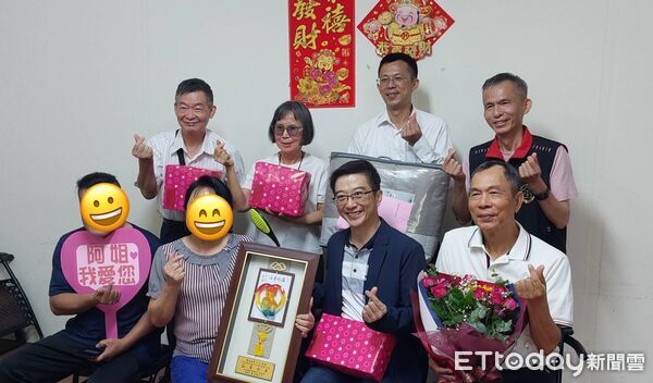 ▲屏東地檢署會同屏東縣榮譽觀護人協進會表揚向日葵媽媽。（圖／屏東地檢署提供）
