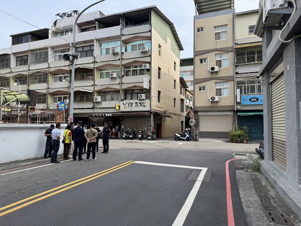 ▲警方會同縣府及公所前往會勘。（圖／警方提供）
