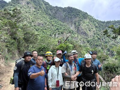 澳洲女婿下山了！攀台東峭壁受困5天　吹薩克斯風傳音定位獲救