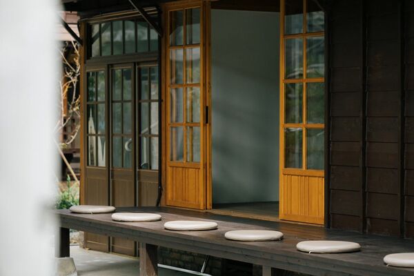 ▲▼錦町日式宿舍群多採用木構架型式，外牆使用雨淋板，內側為編竹夾泥牆構造。（圖／取自台北市政府網站）