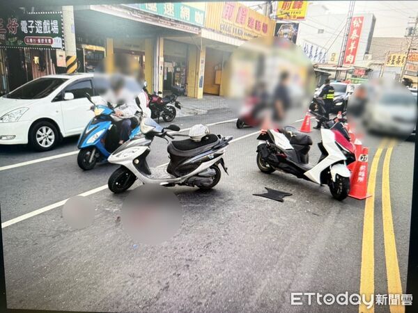 ▲▼ 88歲翁「駕照註銷」還上路！左轉撞飛28歲騎士　腿斷了車也被扣。（圖／記者賴文萱翻攝）