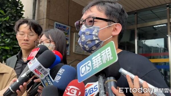 ▲密室逃脫女員工意外亡，表姐、哥哥出面受訪。（圖／記者邱中岳攝，下同）