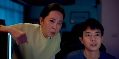 況明潔快60歲升格當阿嬤!重拾「左撇子」苦練電玩 致敬「城市少女」黃金年代