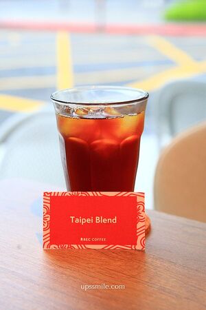 ▲▼REC COFFEE Taiwan台北敦化店。（圖／部落客UPSSMILE向上的微笑萍子 旅食設影授權提供）