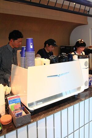 ▲▼REC COFFEE Taiwan台北敦化店。（圖／部落客UPSSMILE向上的微笑萍子 旅食設影授權提供）