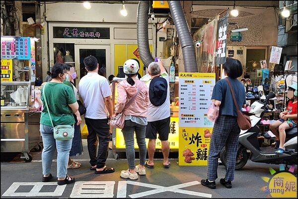 ▲▼伙夫炸雞中美店。（圖／商妮吃喝遊樂授權提供）