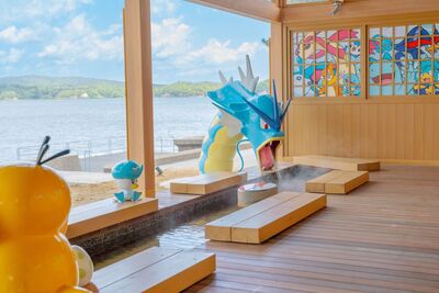 暴鯉龍噴出療癒泉水！日本和倉溫泉華麗重生「寶可夢足湯」免費開放
