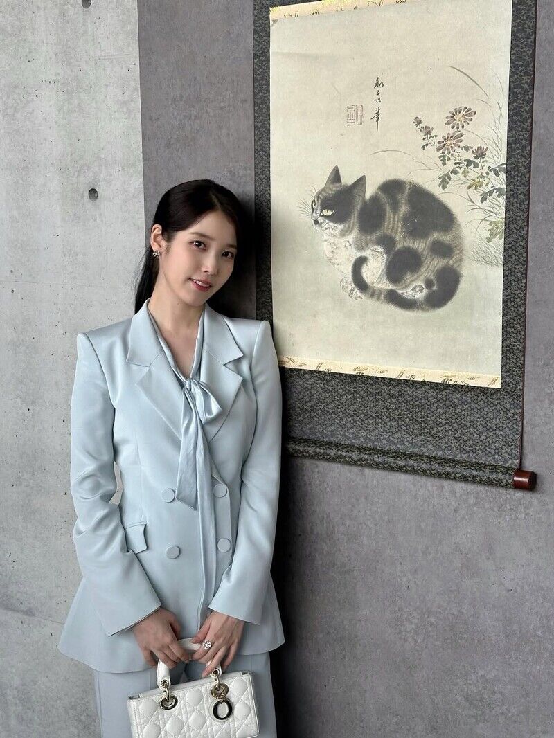 《21世紀大君夫人》IU霸氣倒追邊佑錫收視叫好，五大造型單品跟著引話題！