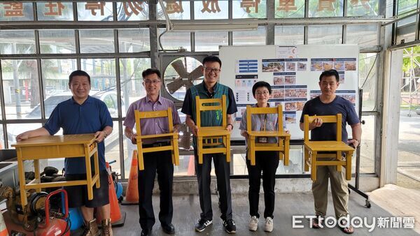 ▲台南市政府教育局於六甲國中設立「課桌椅再生中心」，透過專業修繕讓老舊課桌椅重獲新生。（記者林東良翻攝，下同）