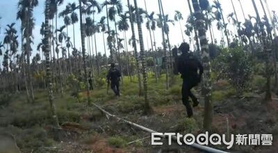 製毒師躲偏僻農舍「狂製萬包毒咖啡」　特勤警檳榔園包抄逮人