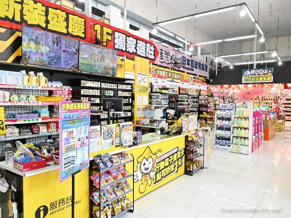 ▲▼菓樂町日本零食專賣中聯北屯總站店。（圖／糖糖`s 享食生活授權提供）