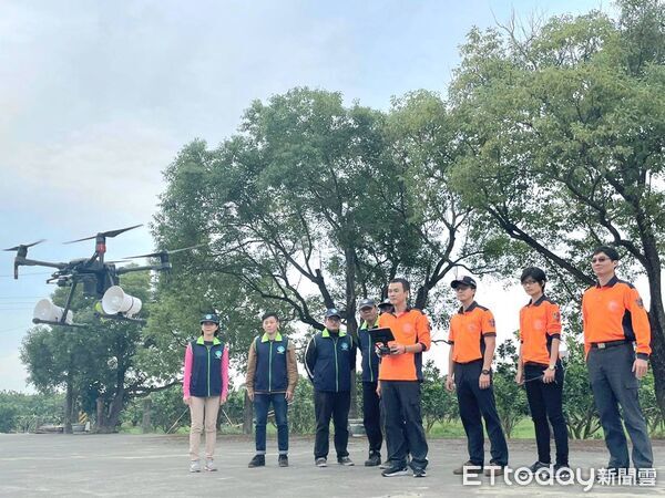 ▲台南市政府消防局全面升級無人機救災應用，目前全市配置22架無人機，廣泛投入火警及山水域搜救任務。（記者林東良翻攝，下同）