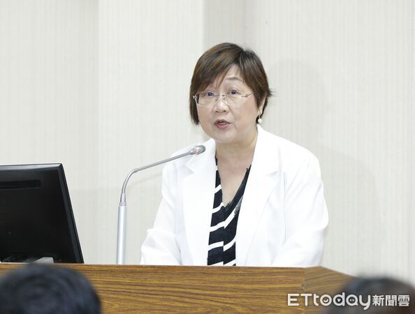 Re: [新聞] 徐佳青哽咽請辭僑委會委員長　自請調查並 - 八卦 - PTT.BEST 批踢踢爆文