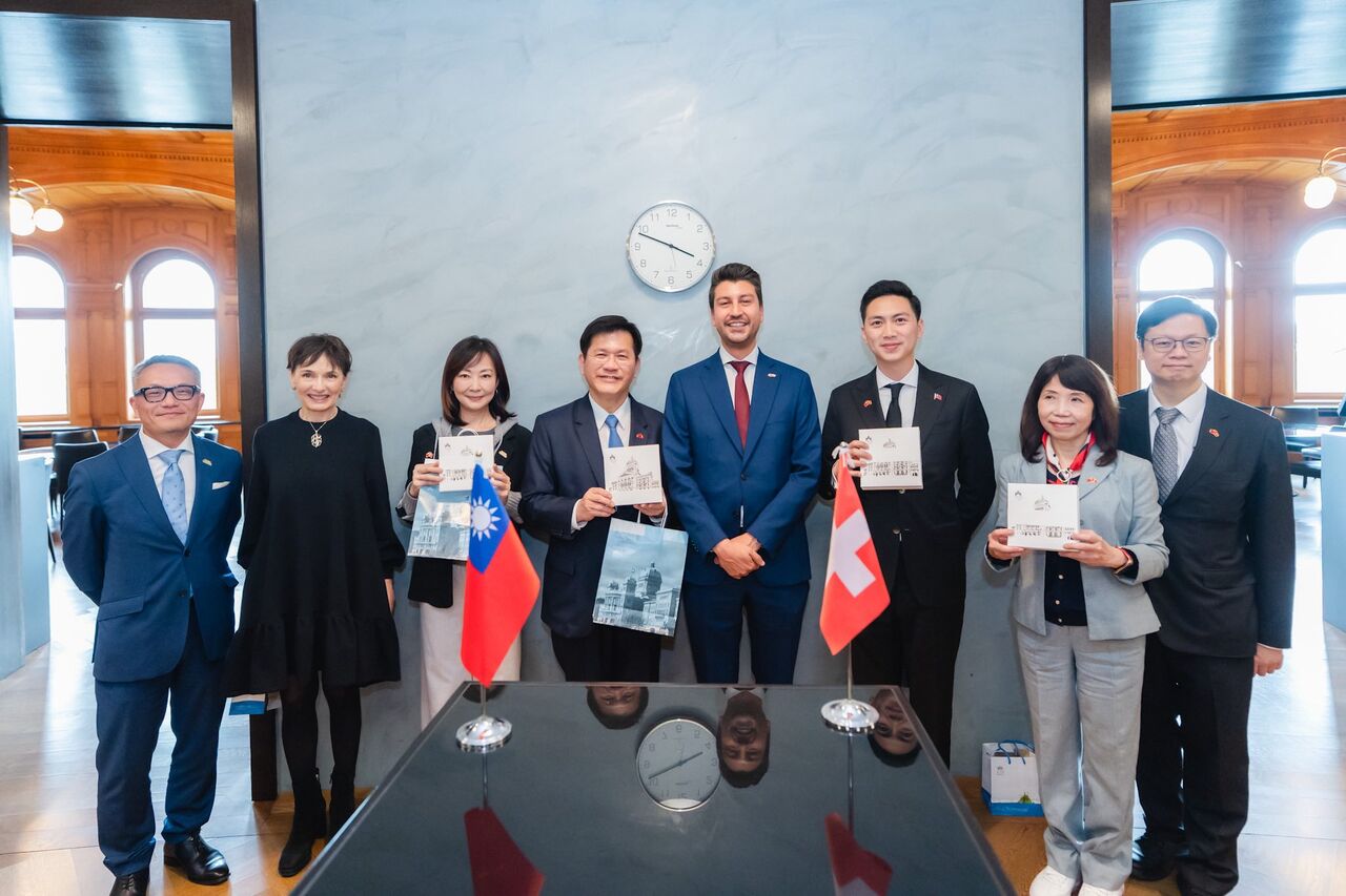 林佳龍與朝野立委訪瑞士國會 友台主席:台灣未來由台人決定