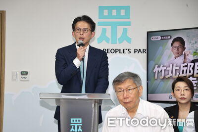 民眾黨退黨風暴延燒!黃國昌深夜致歉 柯文哲留言:辛苦你了