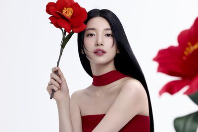秀智光澤髮太美!aespa新髮色「焦糖棕」顯白又有透明感