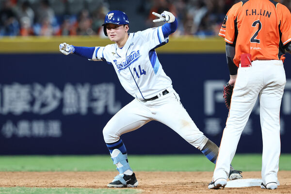 ▲阿部雄大、王苡丞。（圖／富邦悍將提供）