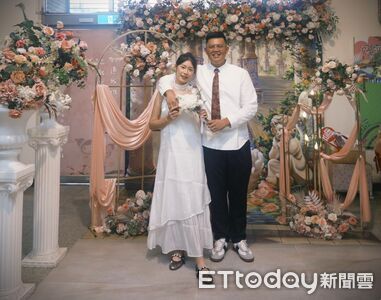 「520我愛你」甜蜜爆棚!台中657對新人登記結婚 創4年新高