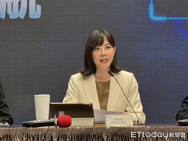 ▲▼行政院發言人李慧芝出席行政院會記者會。（圖／記者陳家祥攝）