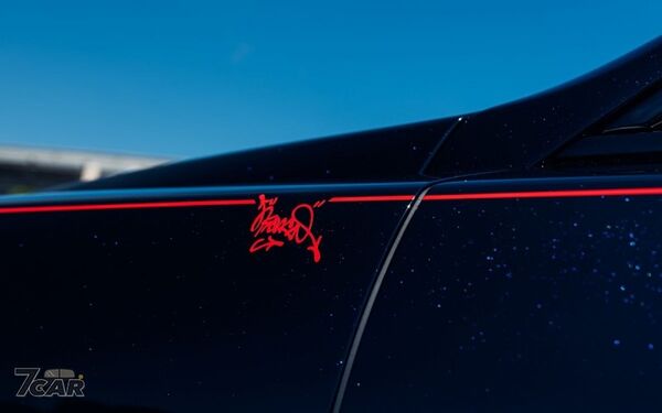 當代藝術能量與頂級造車工藝的融合　Rolls-Royce 發表 Black Badge Cullinan by Cyril Kongo