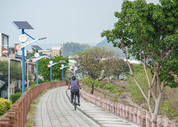 ▲▼ 東區、太平、長億、櫻花建            。（圖／記者陳筱惠攝）