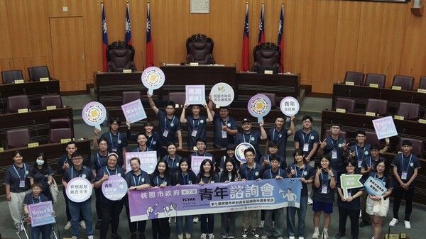 桃園青年諮詢會議會參訪 汲取議事運作經驗深化青年公共參與