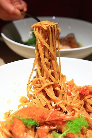 ▲▼嵩sung台中美村。（圖／UPSSMILE向上的微笑萍子 旅食設影授權提供）