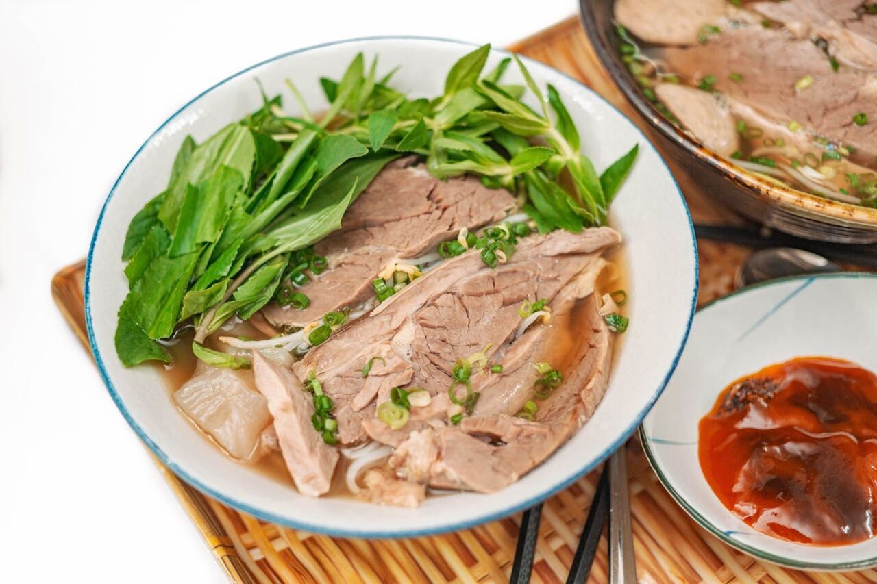 以為越式料理吃不胖!營養師搖頭:「2神級美食」是澱粉炸彈