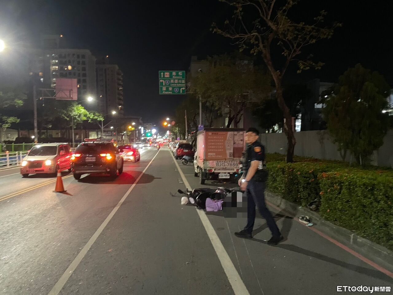 高雄女騎士遭撞「腦出血命危」監視器竟故障 家屬淚求關鍵畫面