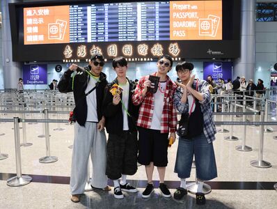 水上瑜珈秒變翻船現場!夏和熙帶隊「BL劇2超甜CP」崩潰吐槽團員