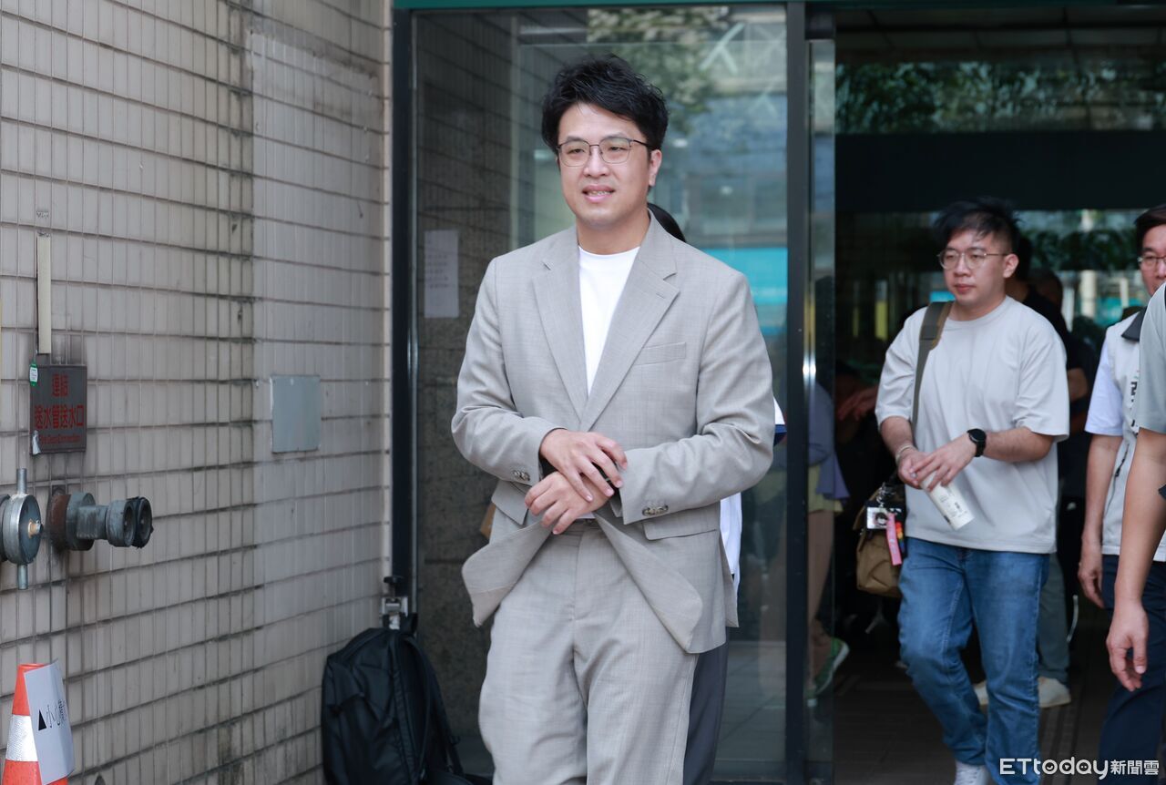 估沈伯洋「基本盤40%總得票50萬」 黃暐瀚:藍營對沈過分輕蔑