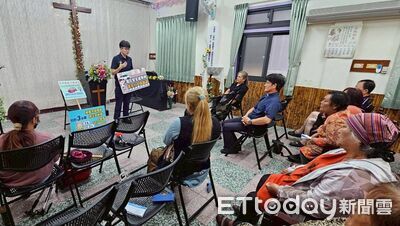 關山警進山平教會宣導 三大重點守護長者安全