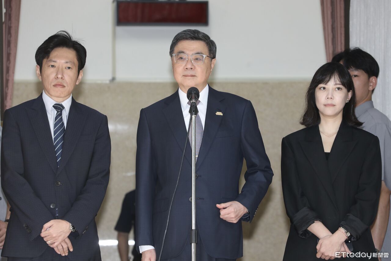 朝野立失智症基本法 卓榮泰:針對一症狀就立法符合社會需要?