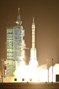 國民黨青年團看五星旗神舟發射嗨喊很激動　綠委傻眼：這有點瘋了喔