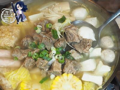 健行科大旁4.5星鑊氣炒飯！三人份清燉牛肉鍋520元吃超撐
