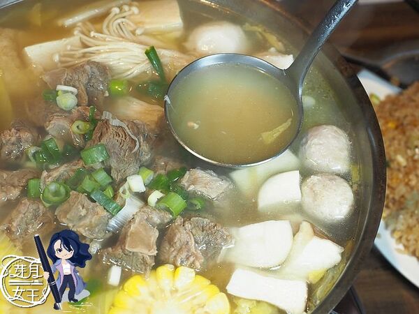 ▲▼牛饌炒飯炒麵牛肉料理。（圖／民宿女王芽月授權提供）