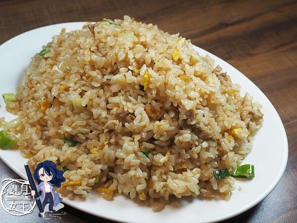 ▲▼牛饌炒飯炒麵牛肉料理。（圖／民宿女王芽月授權提供）
