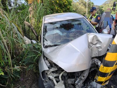 彰化田中死亡車禍！老夫婦開車自撞電桿　夫骨折妻喪命