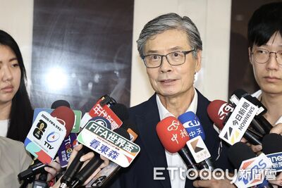 遭詹江村轟「回美國」　金溥聰反擊：公開澄清否則提告