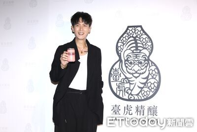 柯震東自爆喝醉「隔天全失憶」！帶全家進廠維修　出單曲拒唱尾牙：我很貴耶