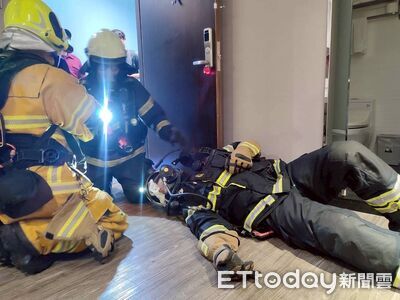 高雄消防首測「智慧救援系統」　突破火場通訊定位盲區