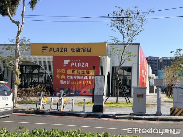 ▲▼ 烏日商場,烏日高鐵,複合商場,百家業者,街邊設計,台中商圈            。（圖／記者陳筱惠攝）