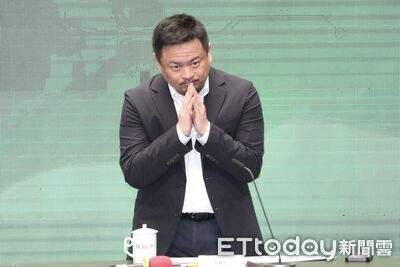 洪申翰將赴南京　羅文嘉爆料：跟我借了一個登機箱