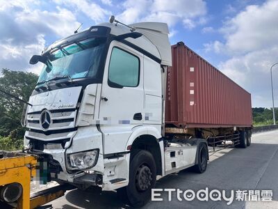 台南貨櫃車連撞8車!找到22個「用過的」毒品咖啡包 毒駕駛收押