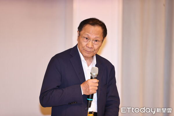 ▲▼華固建設股東會,董事長鍾榮昌    。（圖／記者徐文彬攝）