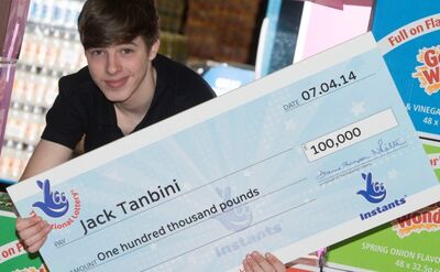 16歲刮中400萬逆轉人生！英男「5年花光」淪毒販　超慘現況曝
