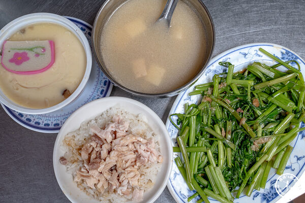 ▲▼頭家火雞肉飯。（圖／部落客桃桃&rsquo;s旅人手札授權提供）