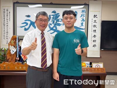 立志助人！翁少宸繁星錄取醫學系　創嘉義永慶高中歷史
